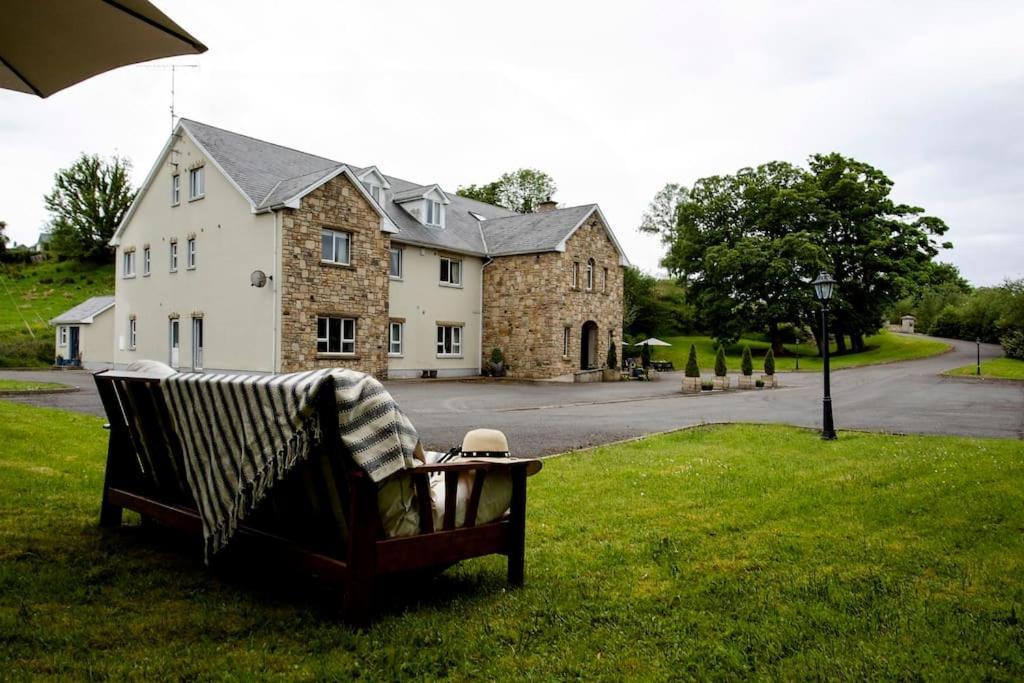 Donegal Manor Hotell Donegal Town Eksteriør bilde